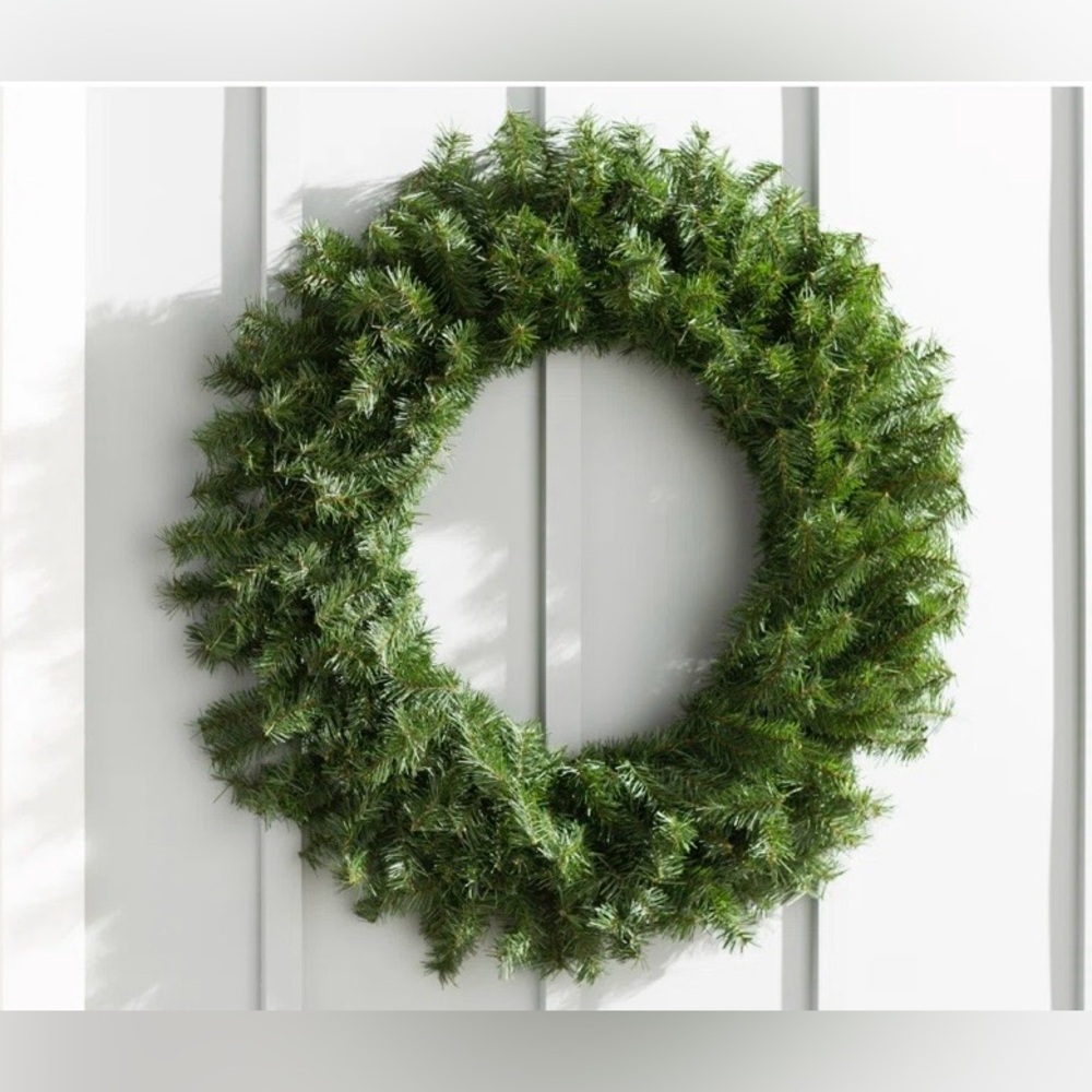 Artificial Canadian Pine Wreath Unlit Set of 2, 20”